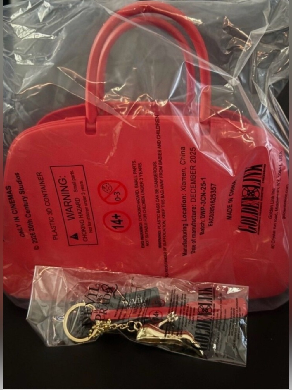 The Devil wears Prada2 Handbag-Popcorn  Bucket w/ Charm,Plush Blanket & FreeGift - Picture 8 of 16